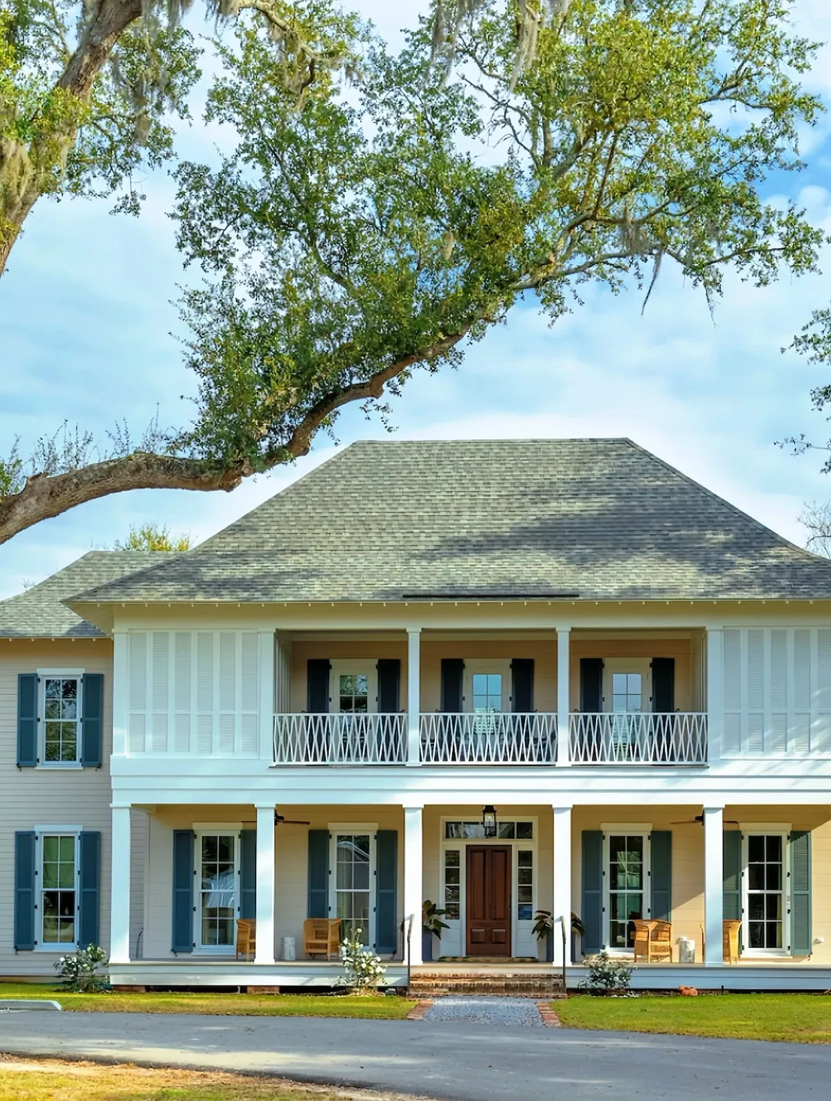 Southern plantation house with a double porch