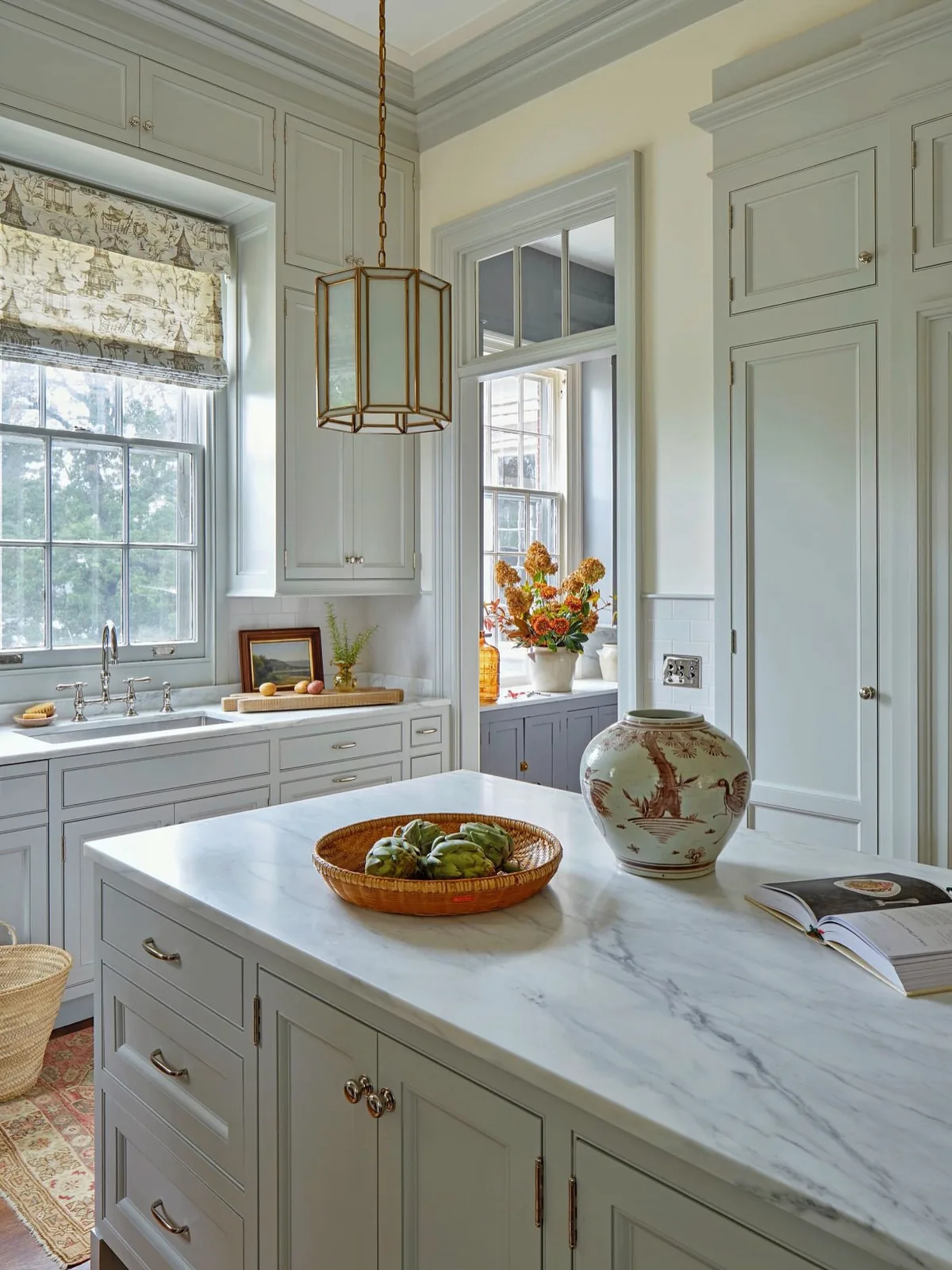 Light gray marble kitchen island